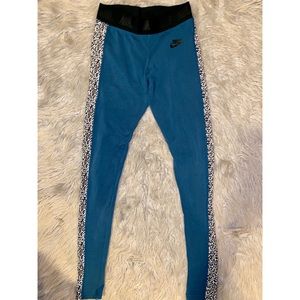 Nike leggings